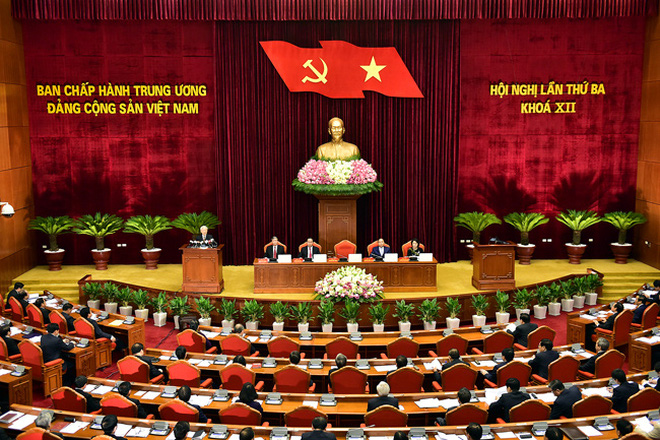 Hoi nghi trung uong 3.jpg